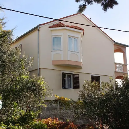 5899d Apartment Biograd Na Moru
