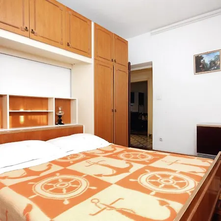 Apartment 5899d Biograd Na Moru