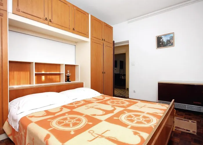 Apartmán 5899d Biograd Na Moru