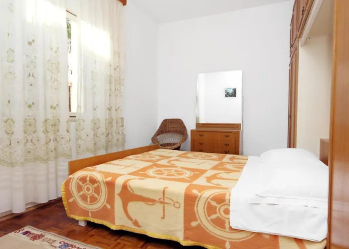 Apartmán 5899d Biograd Na Moru