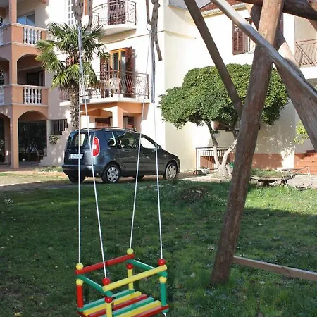 5899d * Biograd Na Moru